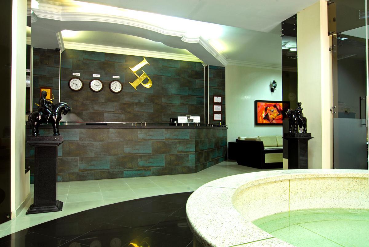Luxor Plaza Hotel ペレイラ エクステリア 写真